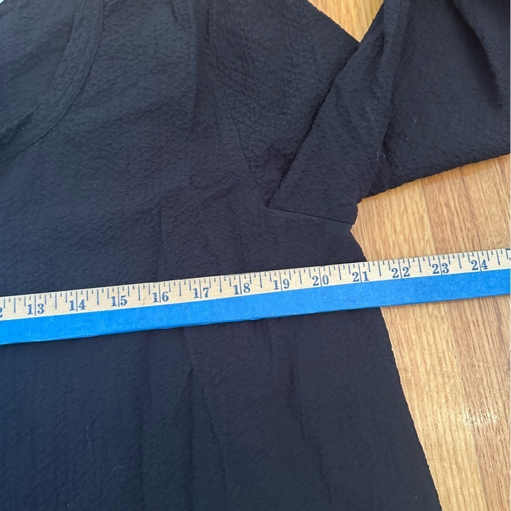Orvis Ladies' ¾ Sleeve Split Neck Top, Large , Black( BoxT ) - Picture 5 of 10